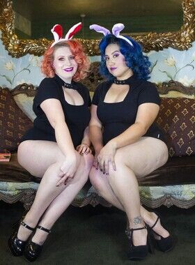 Meet your Poshers, Rachel & Maria